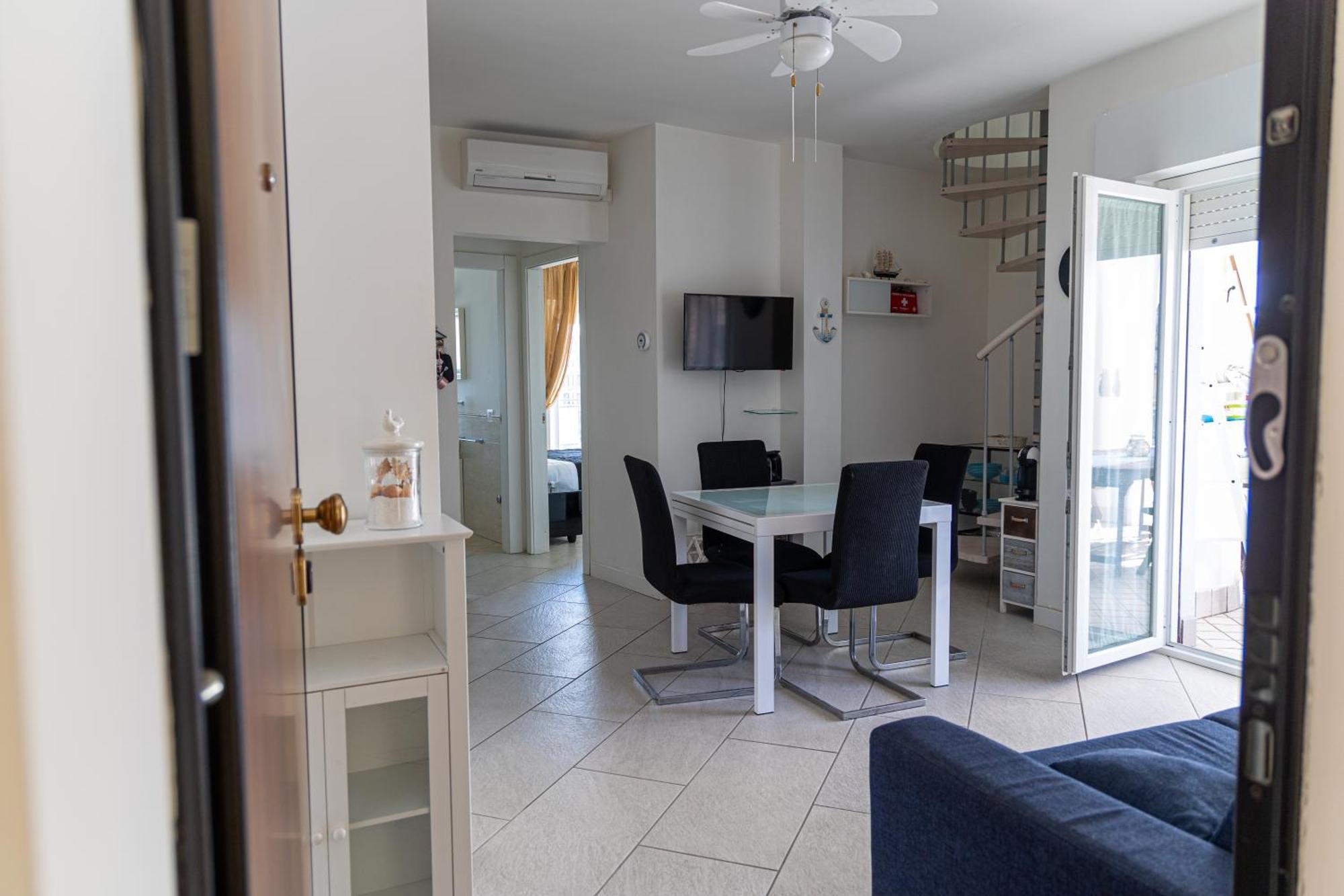 Un Passo Dal Mare Apartment Nettuno Ngoại thất bức ảnh